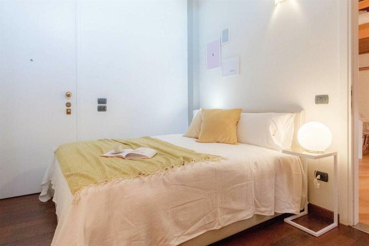 Altido Warm Apt For 4 In Porta Venezia Central Милан Экстерьер фото