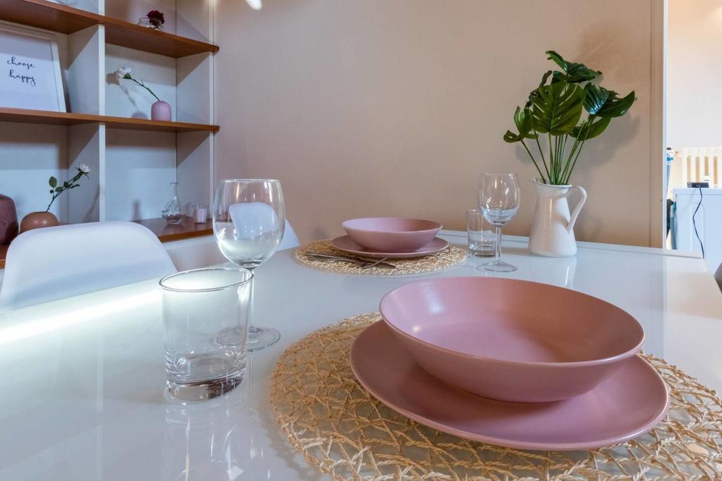 Altido Warm Apt For 4 In Porta Venezia Central Милан Экстерьер фото