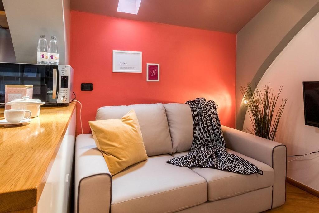 Altido Warm Apt For 4 In Porta Venezia Central Милан Экстерьер фото